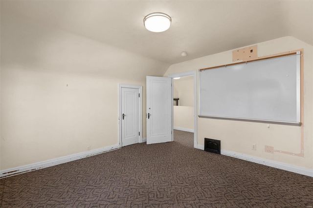 $225,000 | 2555 Oakland Avenue, St. Louis, MO 63143