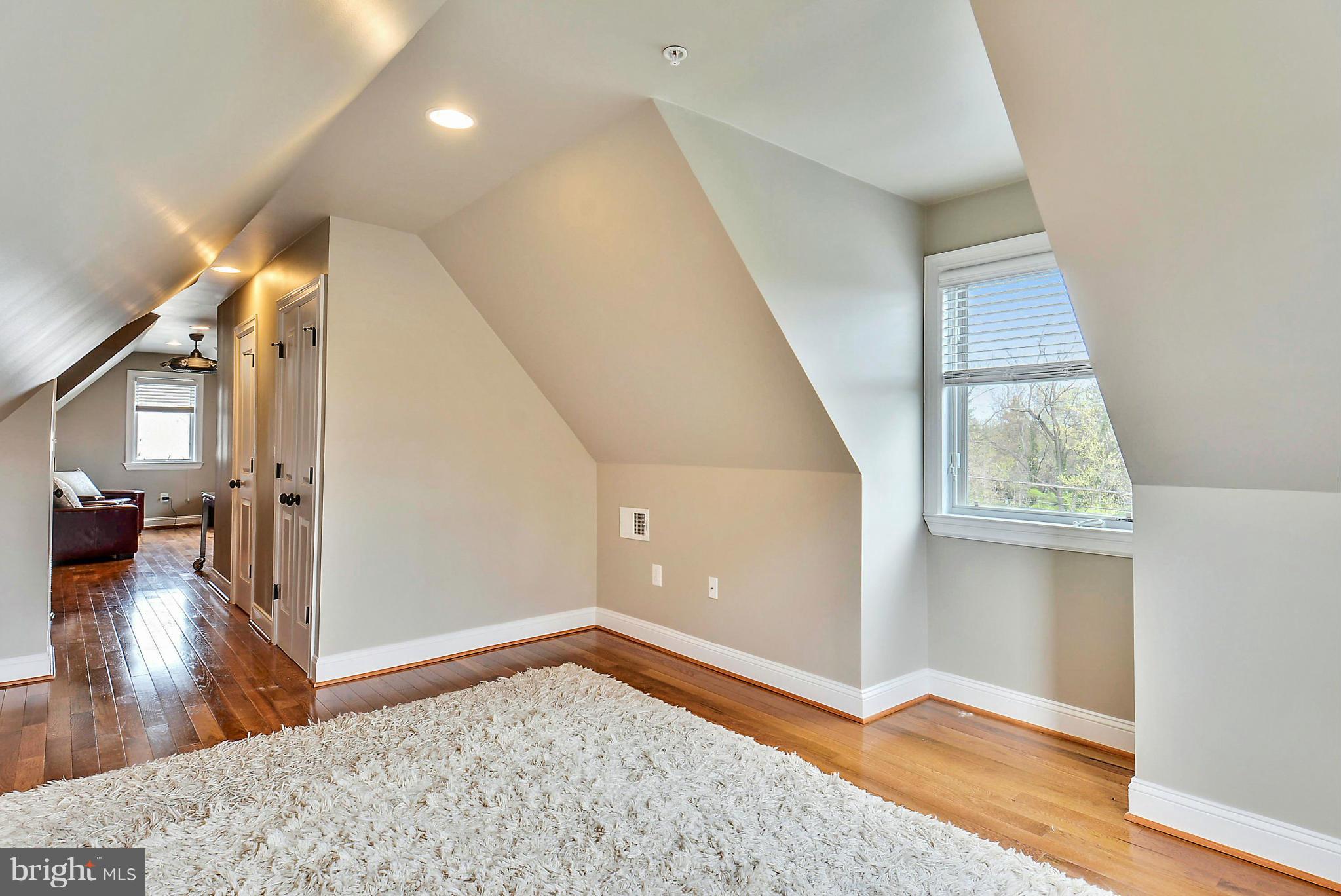 8813 Courts Way Silver Spring, MD 20910 - Photo 23 of 30 Bedroom