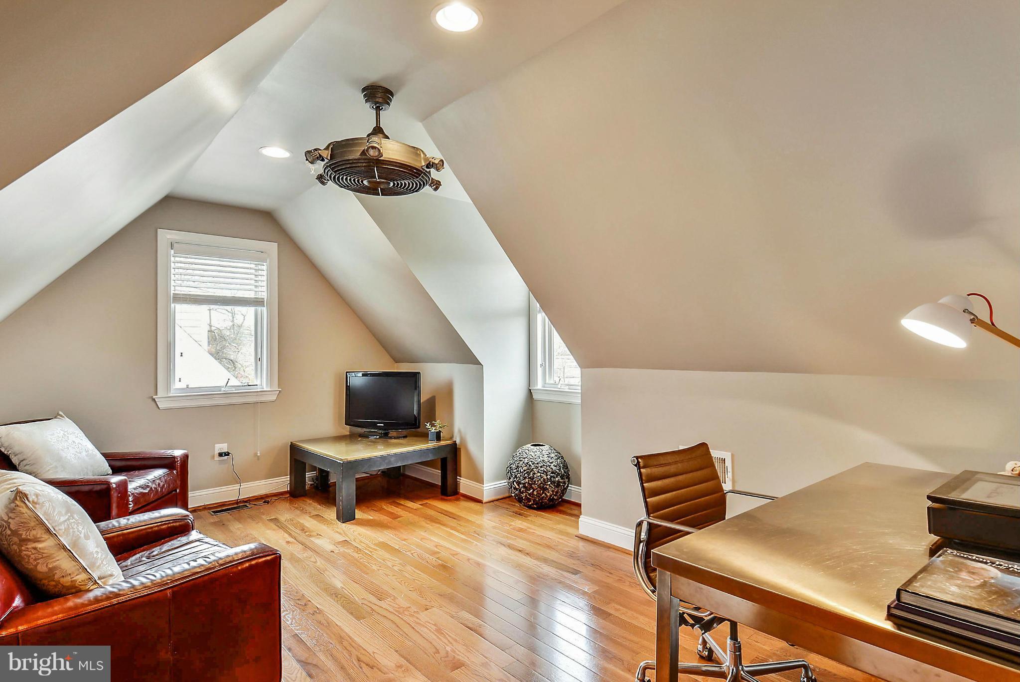 8813 Courts Way Silver Spring, MD 20910 - Photo 24 of 30 Interior (General)