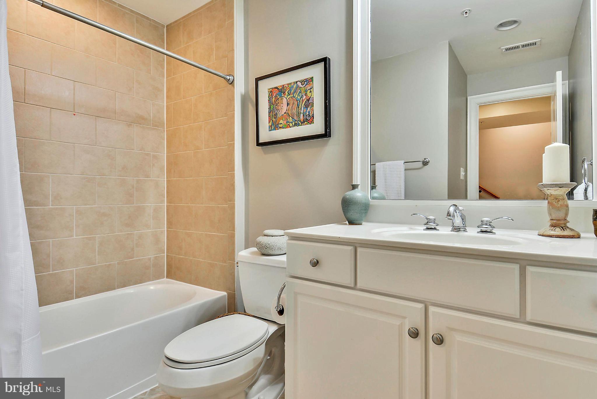 8813 Courts Way Silver Spring, MD 20910 - Photo 26 of 30 Bath