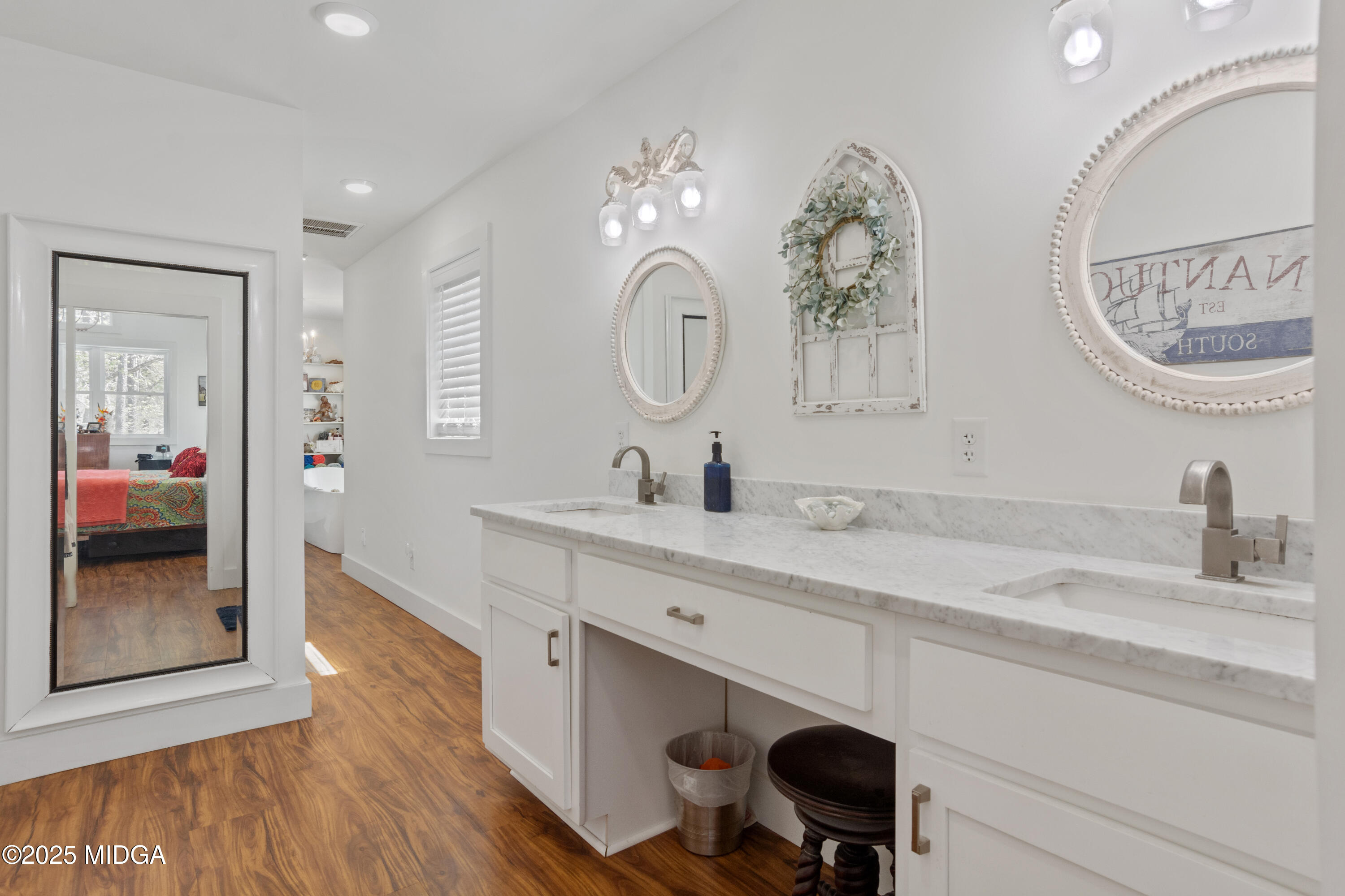 392 Big Oconee River Road Sparta, GA 31087 - Photo 31 of 39 Walk In Master Bath