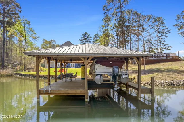 $899,000 | 392 Big Oconee River Road, Sparta, GA 31087