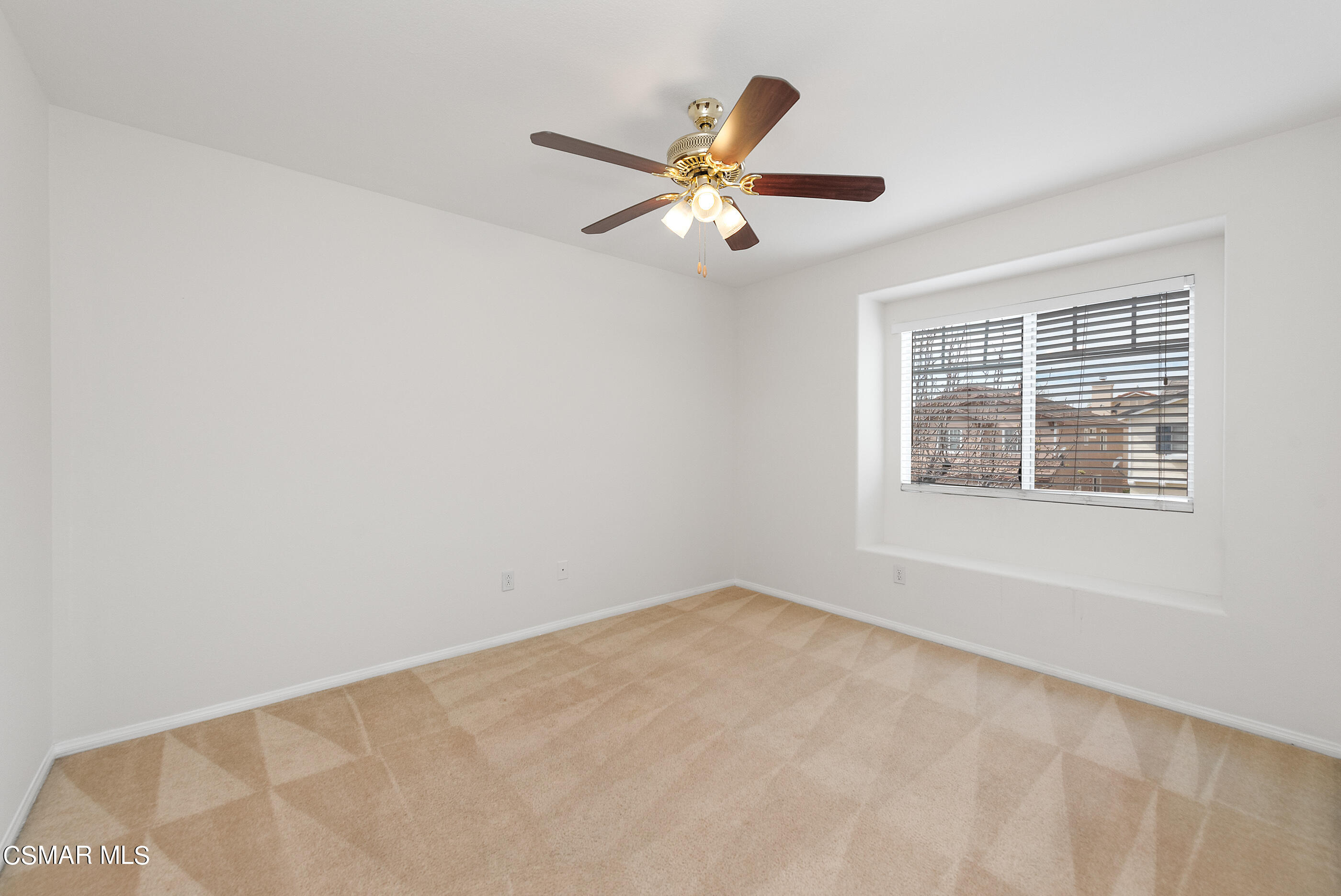 2550 Parade Avenue Simi Valley, CA 93063 - Photo 42 of 53 Secondary Bedroom