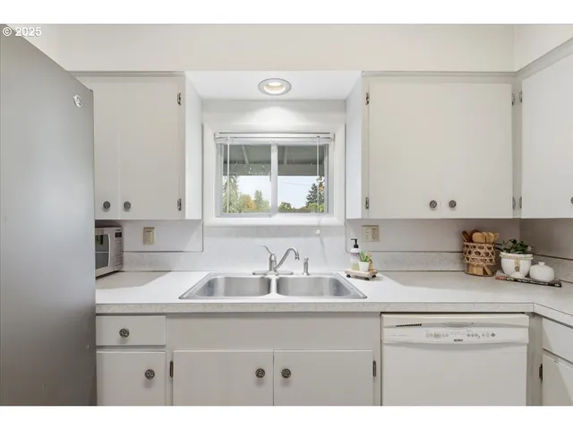 $540,000 | 813 Northeast Grace Avenue, Battle Ground, WA 98604