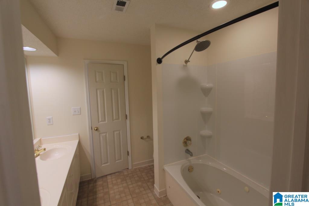 3705 Stone Ridge Terrace Birmingham, AL 35216 - Photo 21 of 32