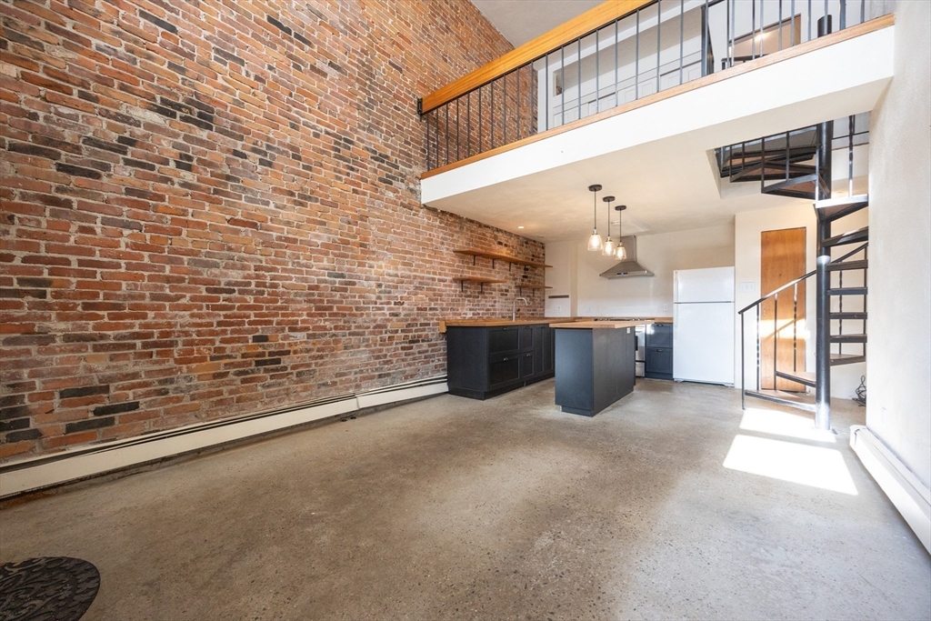 20 Beacon Street, Unit 2 Chelsea, MA 02150 - Photo 9 of 40 a view of a storage & utility room