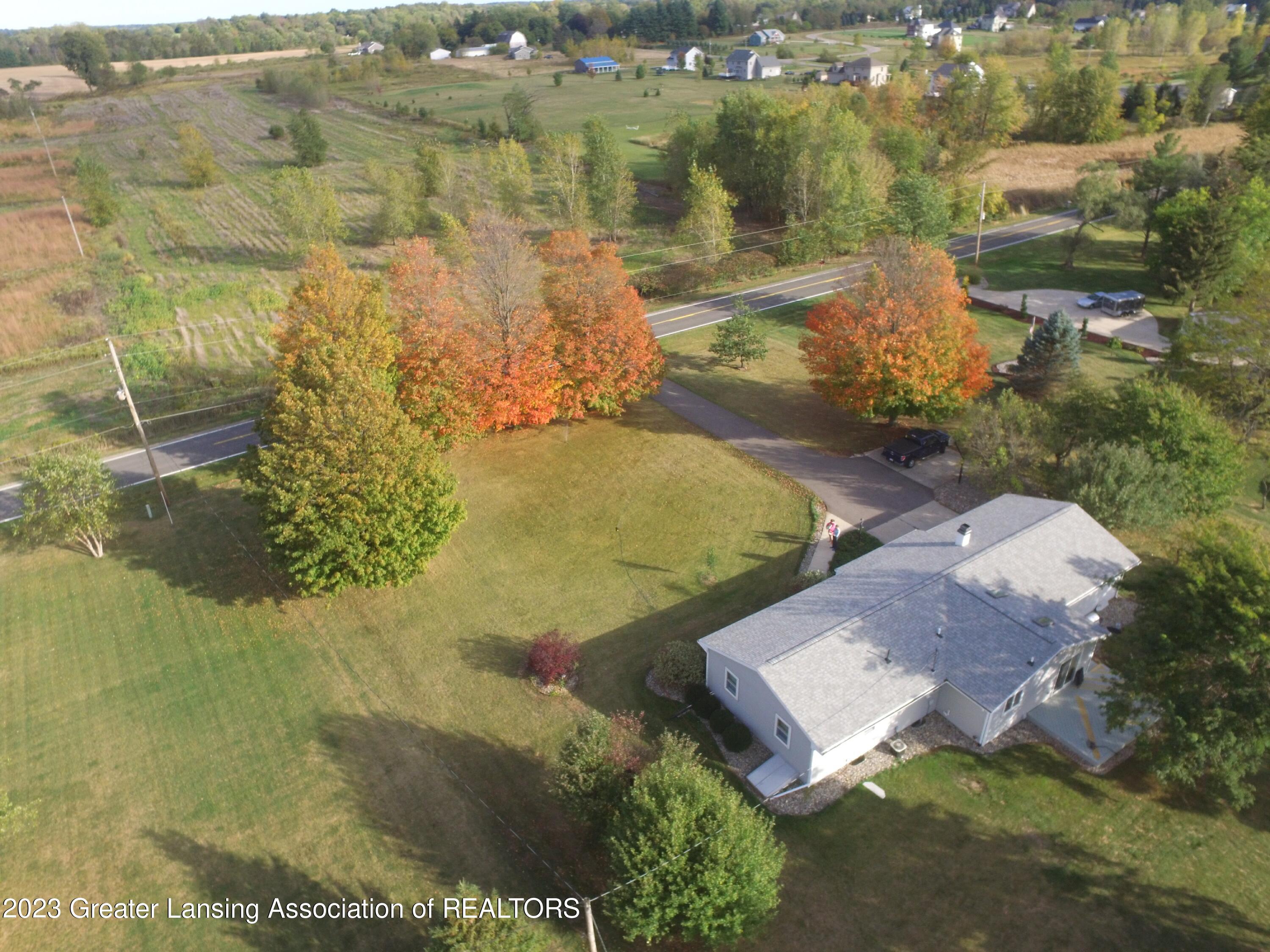 926 Tuttle Road Mason, MI 48854 - Photo 58 of 67 DJI_0010 (1)
