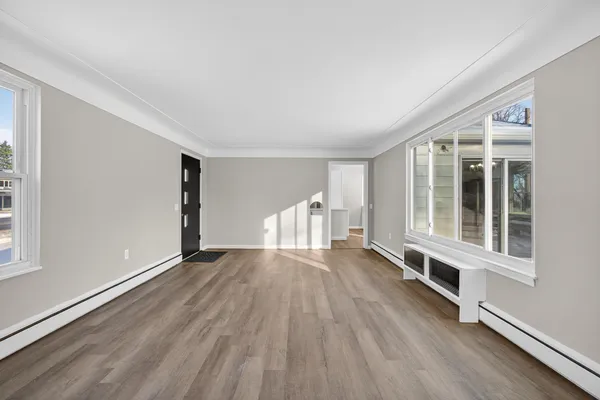 $226,000 | 329 East Main Street, Spring Arbor, MI 49283