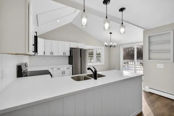 $226,000 | 329 East Main Street, Spring Arbor, MI 49283