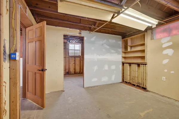 $226,000 | 329 East Main Street, Spring Arbor, MI 49283