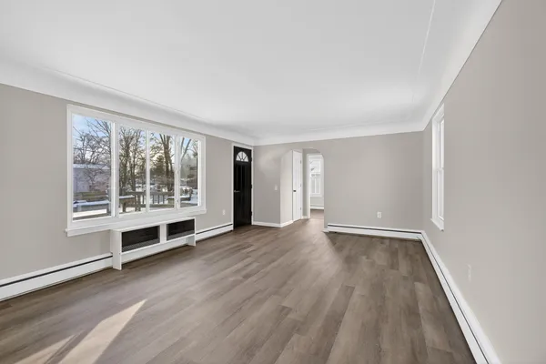 $226,000 | 329 East Main Street, Spring Arbor, MI 49283