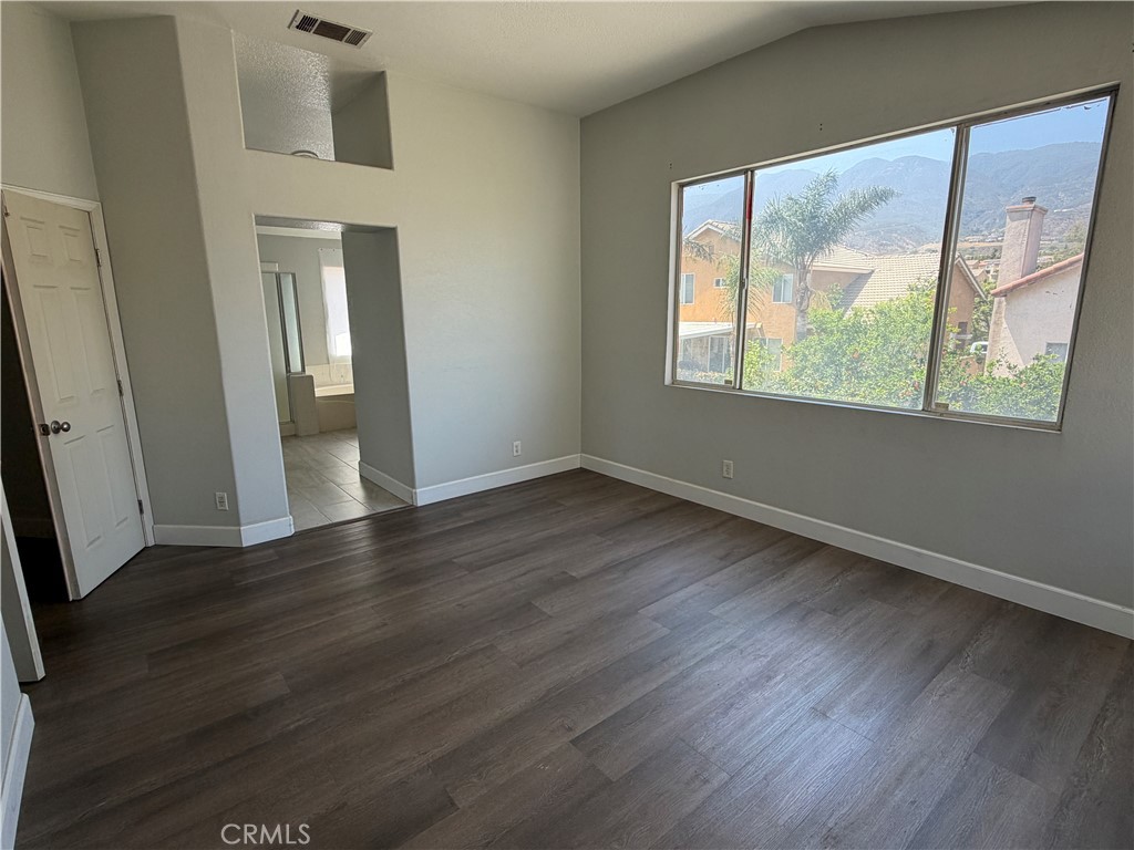 14870 Rodeo Way Fontana, CA 92336 - Photo 13 of 23