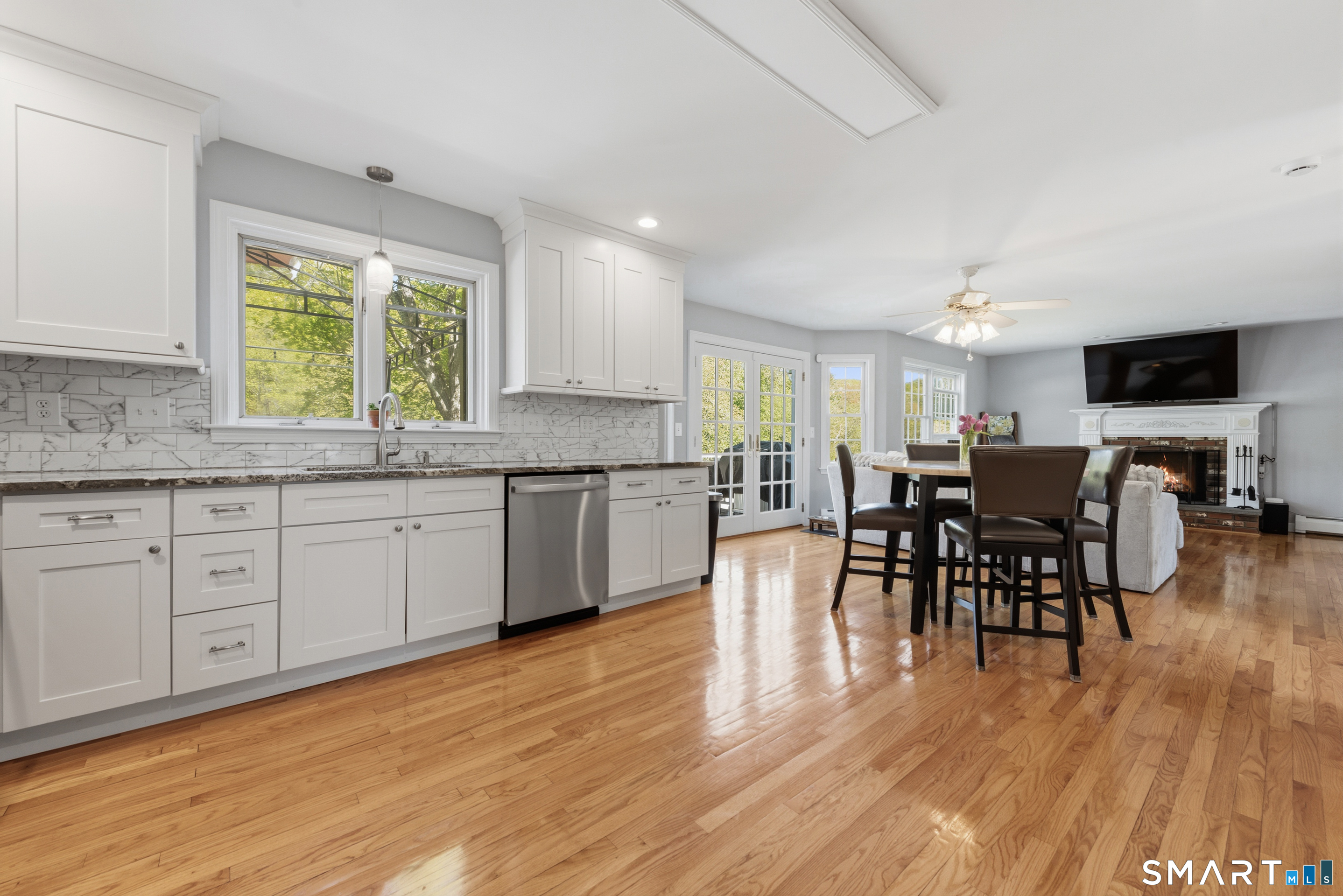 9 Spindle Hill Road Wolcott, CT 06716 - Photo 20 of 40