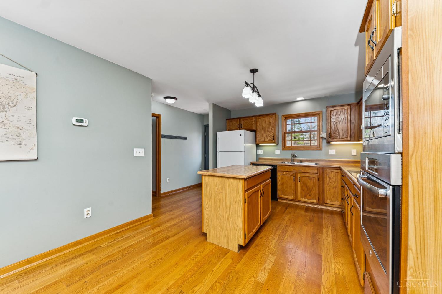 1054 8 Mile Road Cincinnati, OH 45255 - Photo 27 of 40