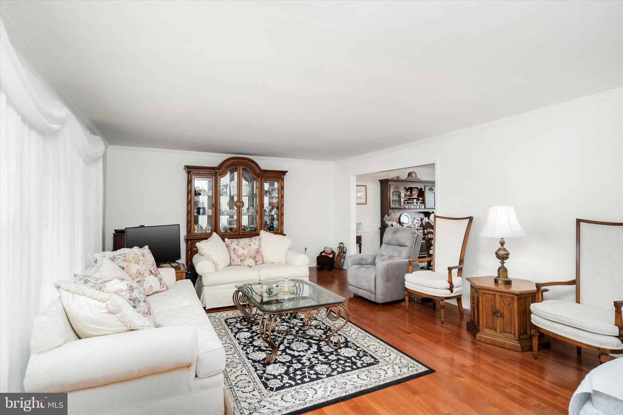 64 Peter Rafferty Drive Hamilton, NJ 08690 - Photo 5 of 32