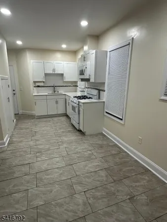 $2,950 | 9 McKinley Avenue, West Orange, NJ 07052