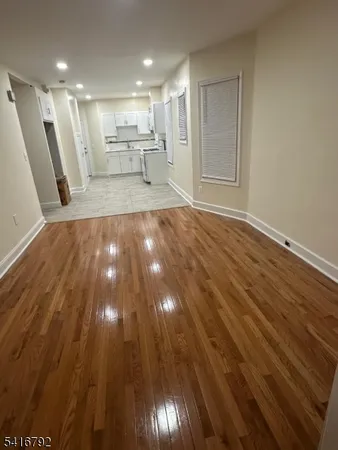 $2,950 | 9 McKinley Avenue, West Orange, NJ 07052