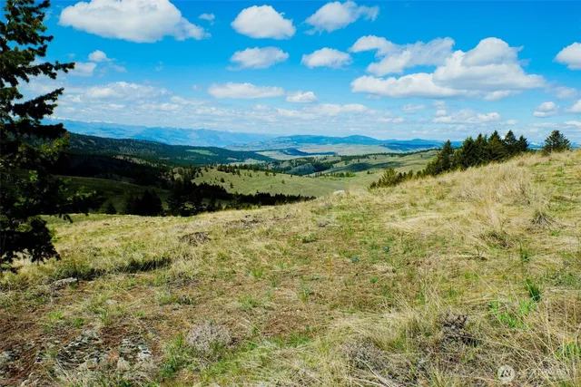 a view of lake view and mountain view