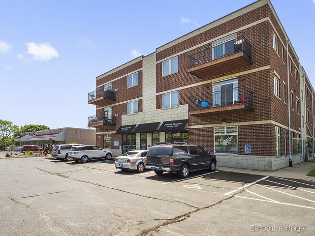 6950 Wolf Road, Unit 203 Indian Head Park, IL 60525 - Photo 15 of 15