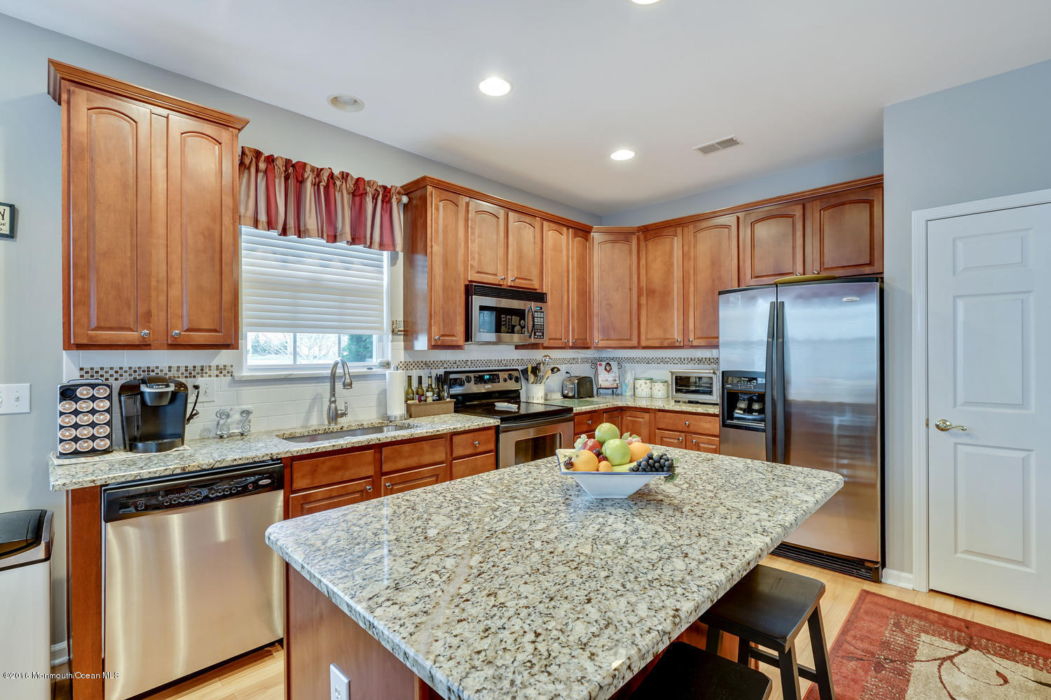 19 Edgewater Path Barnegat, NJ 08005 - Photo 13 of 26 19 Edgewater Path Barnegat NJ-large-013-