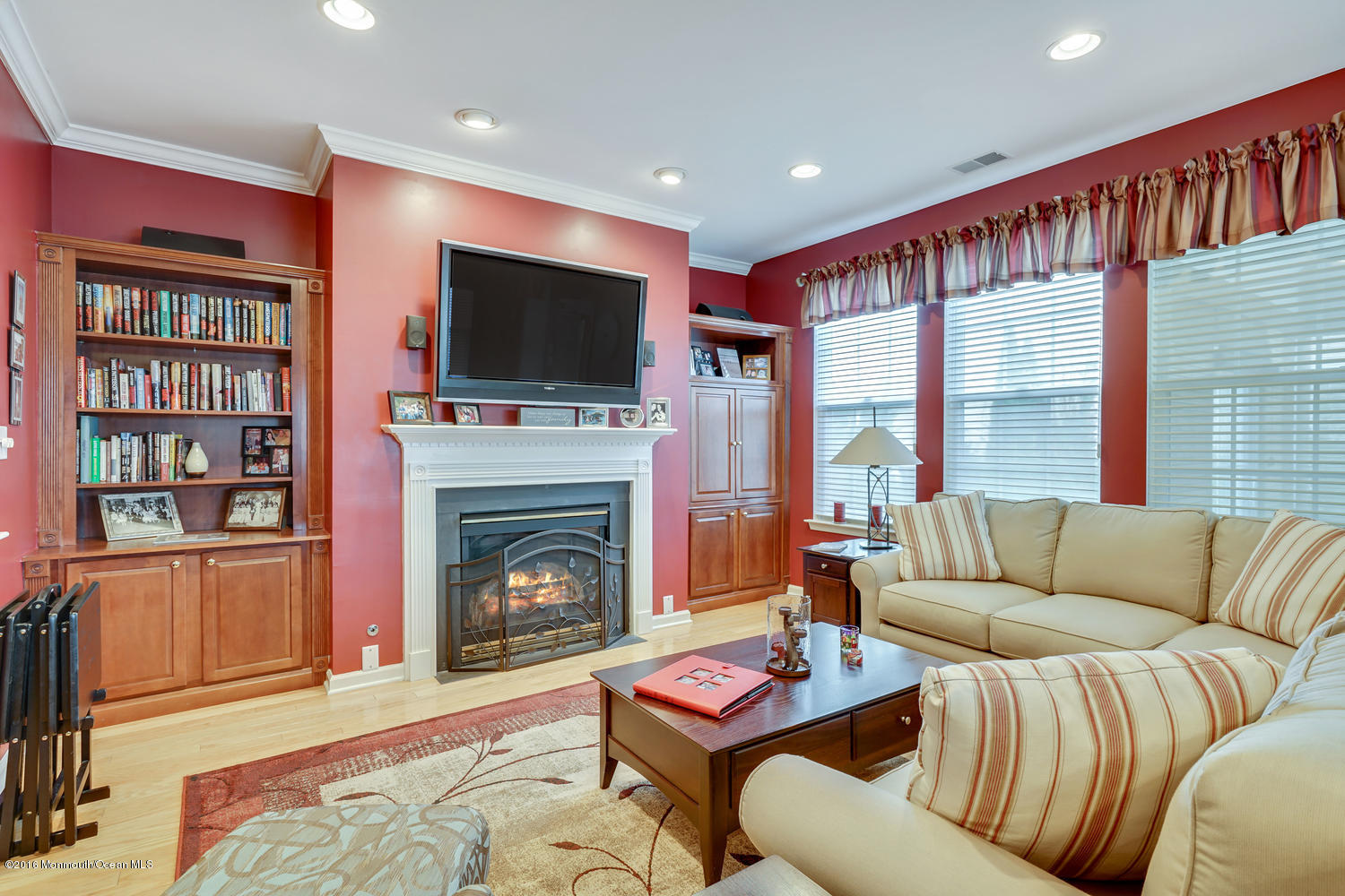 19 Edgewater Path Barnegat, NJ 08005 - Photo 4 of 26 19 Edgewater Path Barnegat NJ-large-019-