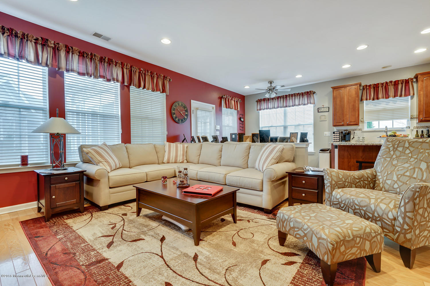 19 Edgewater Path Barnegat, NJ 08005 - Photo 5 of 26 19 Edgewater Path Barnegat NJ-large-020-