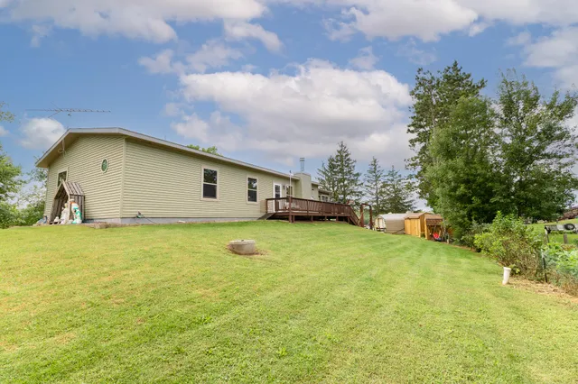 $479,500 | 2859 County Rd Z, Quincy, WI 53910