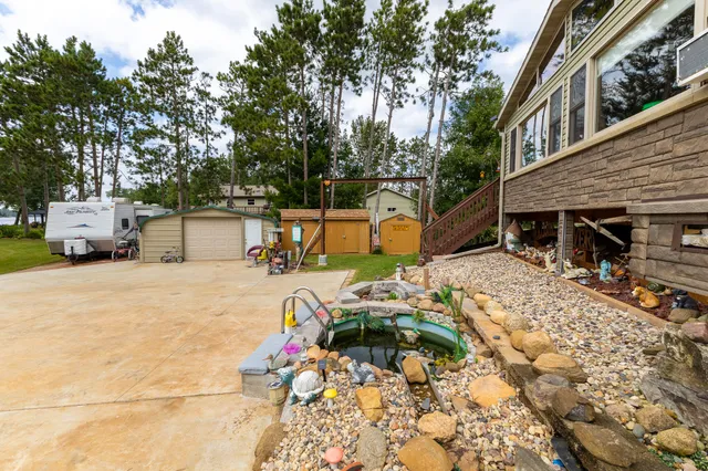 $479,500 | 2859 County Rd Z, Quincy, WI 53910