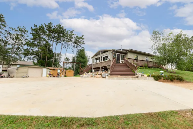 $479,500 | 2859 County Rd Z, Quincy, WI 53910