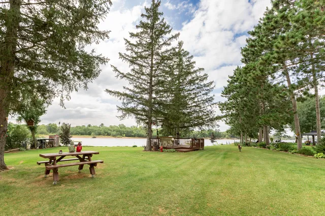 $479,500 | 2859 County Rd Z, Quincy, WI 53910