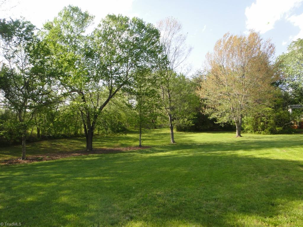 144 Rolling Road Madison, NC 27025 - Photo 17 of 18 Gallery Image 17