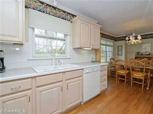 144 Rolling Road Madison, NC 27025 - Photo 10 of 18 Kitchen.