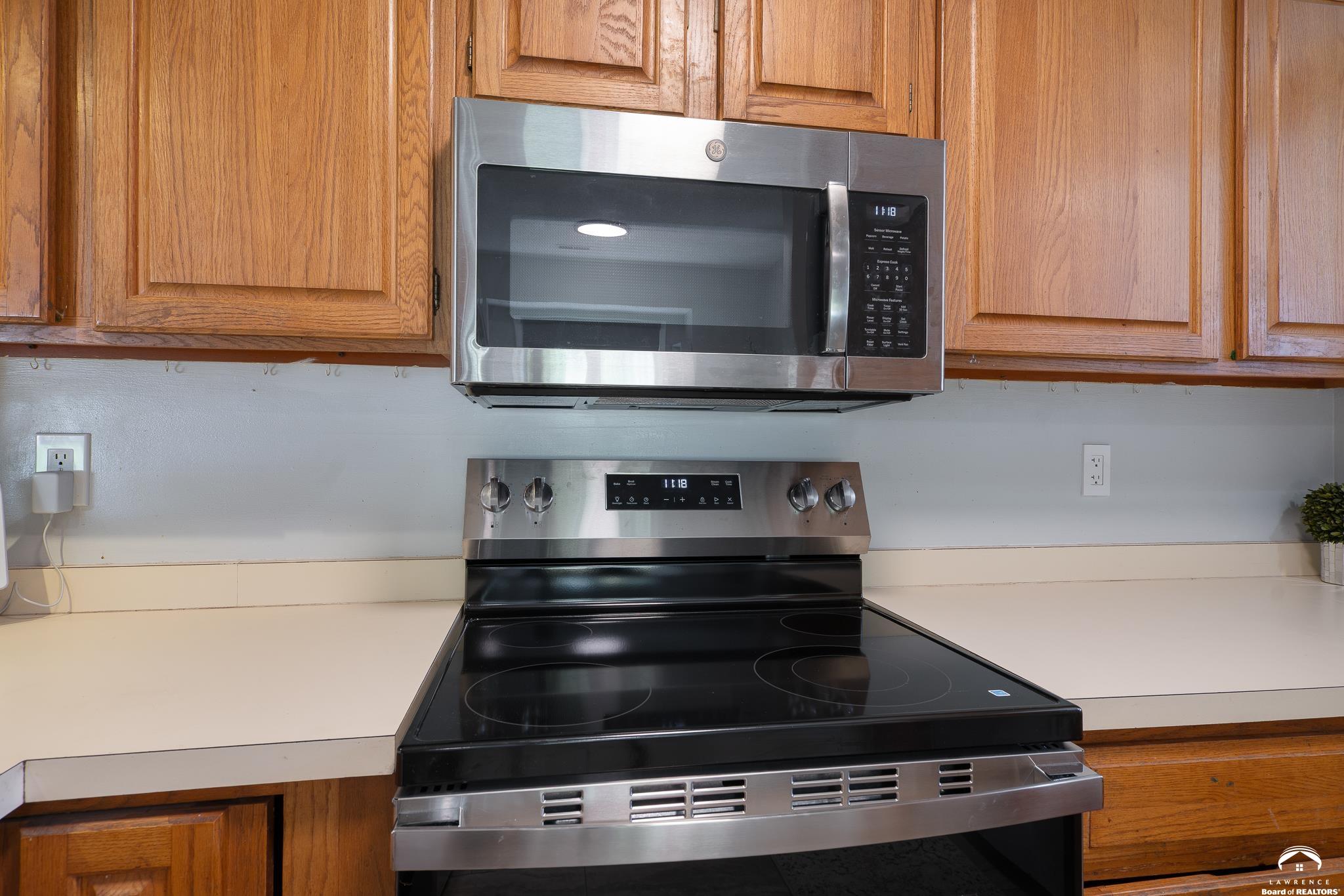 3612 West 24th Street Lawrence, KS 66047 - Photo 11 of 35