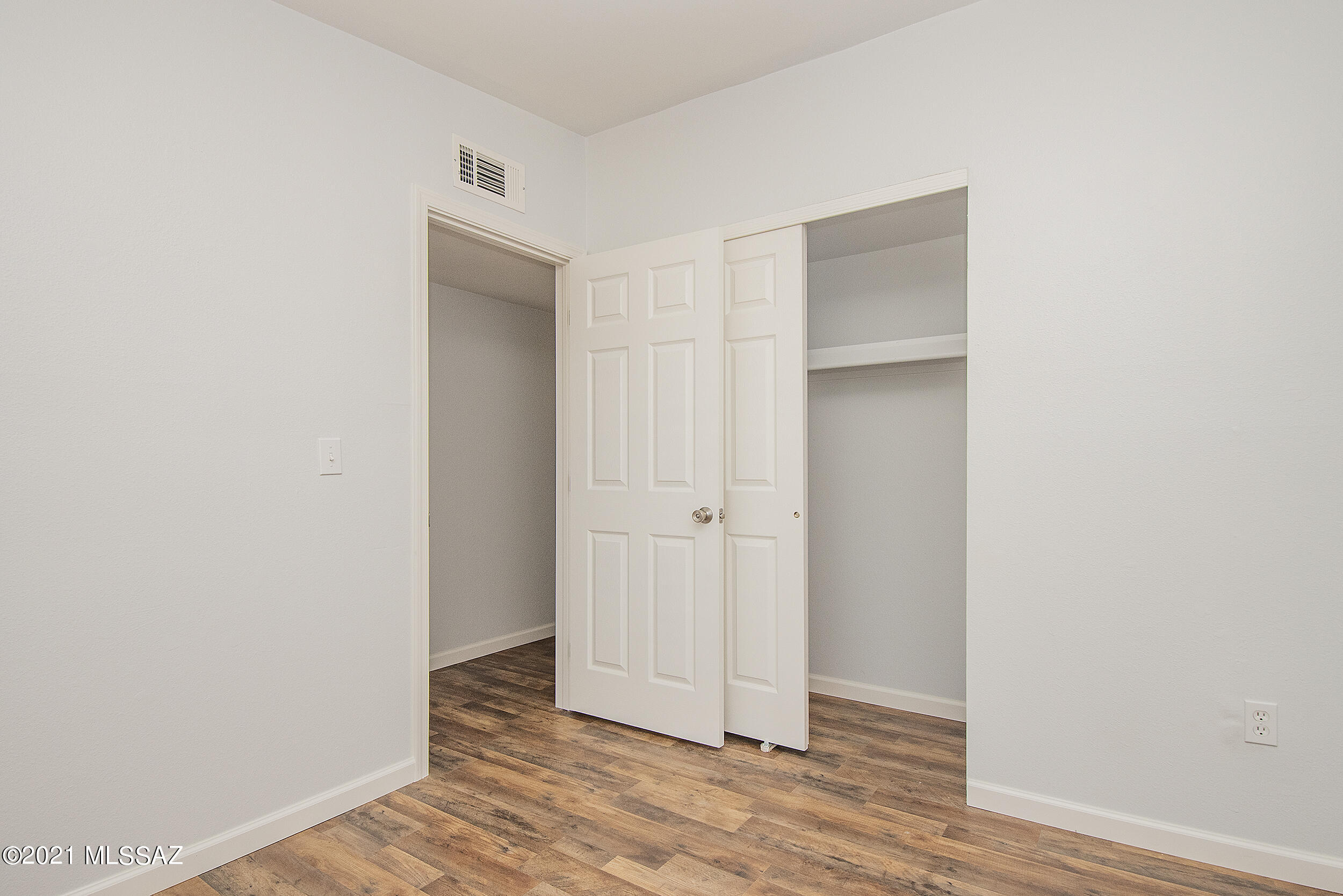 3042 South Tower Road Tucson, AZ 85713 - Photo 14 of 37