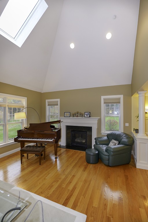 6 Old County Road, Unit 21 Sudbury, MA 01776 - Photo 9 of 30 Gallery Image 9