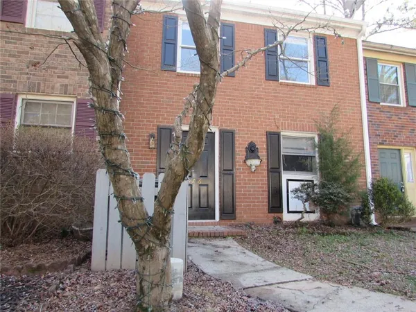 $1,725 | 1716 Twin Brooks Drive Southeast, Marietta, GA 30067