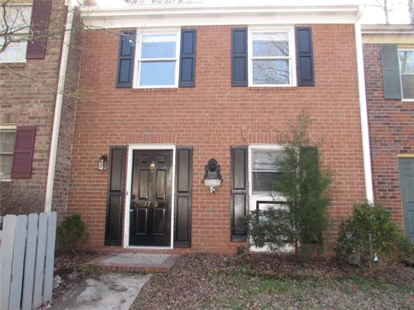 $1,725 | 1716 Twin Brooks Drive Southeast, Marietta, GA 30067