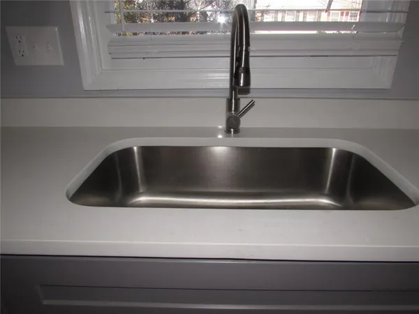 $1,725 | 1716 Twin Brooks Drive Southeast, Marietta, GA 30067