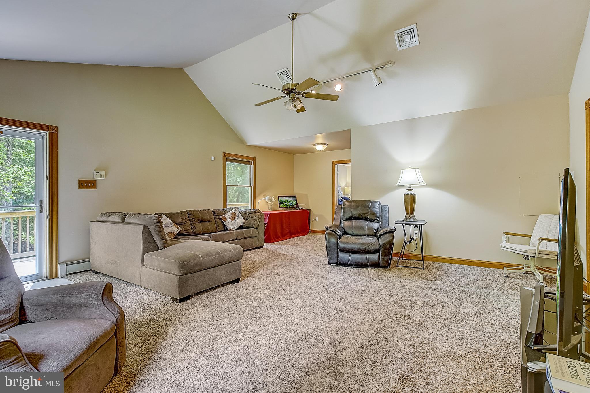 17 Signal Hill Road Pine Hill, NJ 08021 - Photo 4 of 28