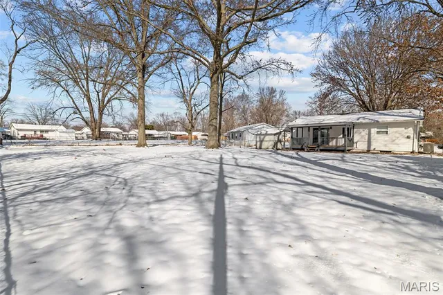 $1,950 | 1655 Fenmore Drive, Florissant, MO 63031