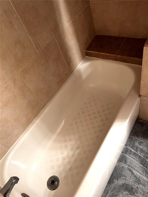 14545 Southwest 34th Terrace Road Ocala, FL 34473 - Photo 24 of 33 Bathroom 2