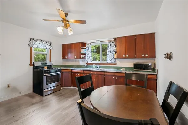 $265,000 | 1090-94 North Darby Road, Hermitage, PA 16148