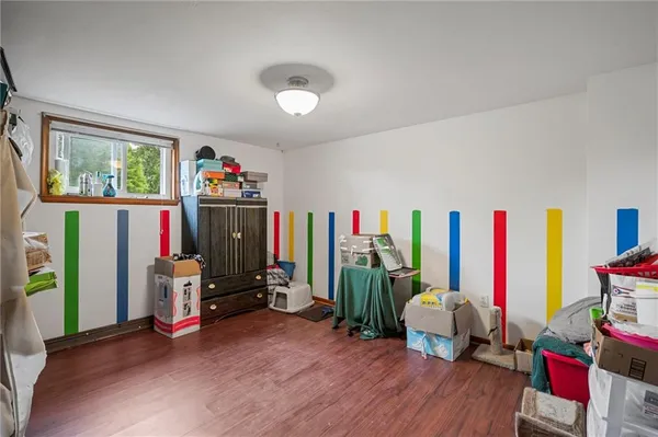 $265,000 | 1090-94 North Darby Road, Hermitage, PA 16148