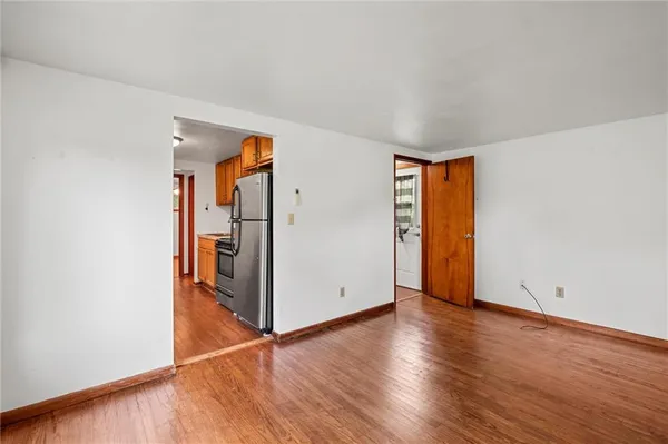 $265,000 | 1090-94 North Darby Road, Hermitage, PA 16148