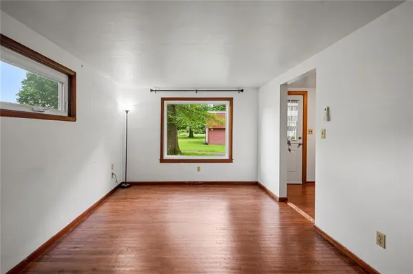 $265,000 | 1090-94 North Darby Road, Hermitage, PA 16148