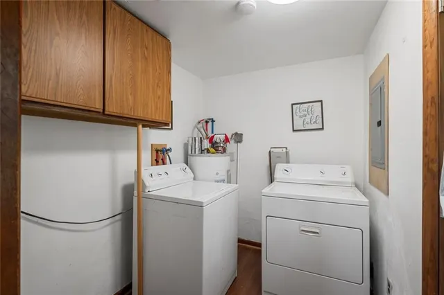 $265,000 | 1090-94 North Darby Road, Hermitage, PA 16148