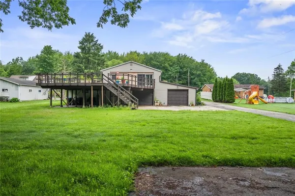 $265,000 | 1090-94 North Darby Road, Hermitage, PA 16148