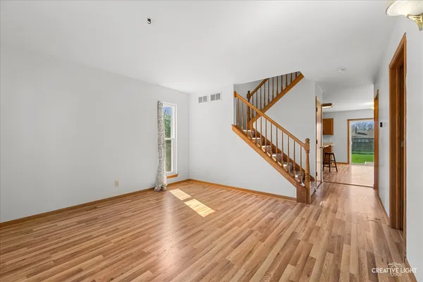 $374,900 | 1654 Hilda Drive, Lake Holiday, IL 60548