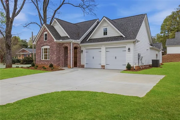 $529,900 | 101 East C (lot A) Avenue, Easley, SC 29640