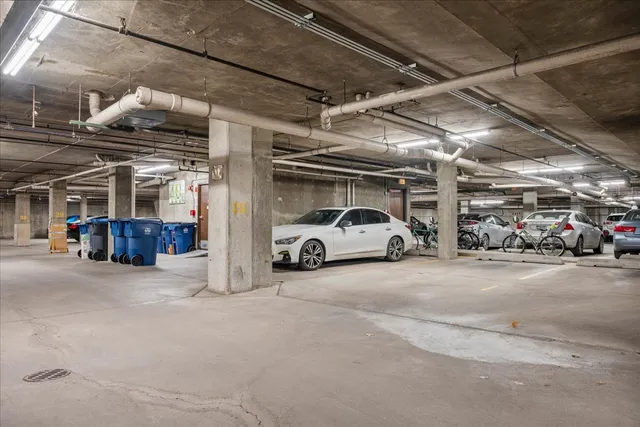 $395,000 | 1738 Chicago Avenue, Unit 301, Evanston, IL 60201